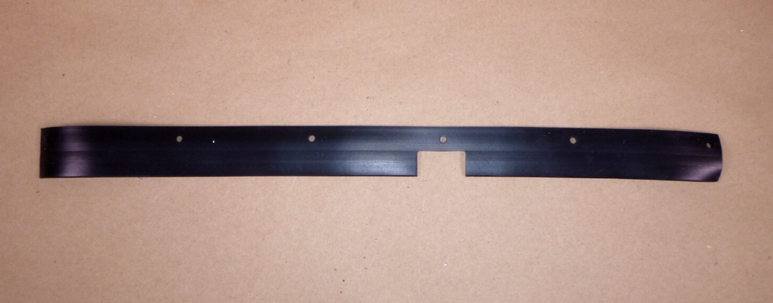 USGI M998 Humvee Seal Hood Rear Right Hand 12338912, 5330-01-255-0207 | Genuine HMMWV Replacement Parts and Military Surplus Humvee Parts &amp; Accessories