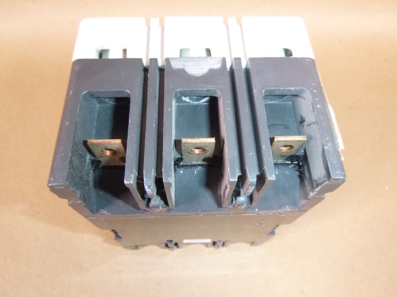 Eaton HFD3100 100 Amps 3-Pole 600 VAC 250 VDC Circuit Breaker W/ Padlock latch | Electrical MRO Replacement Parts &amp; Components and Commercial Electrical Supplies Company