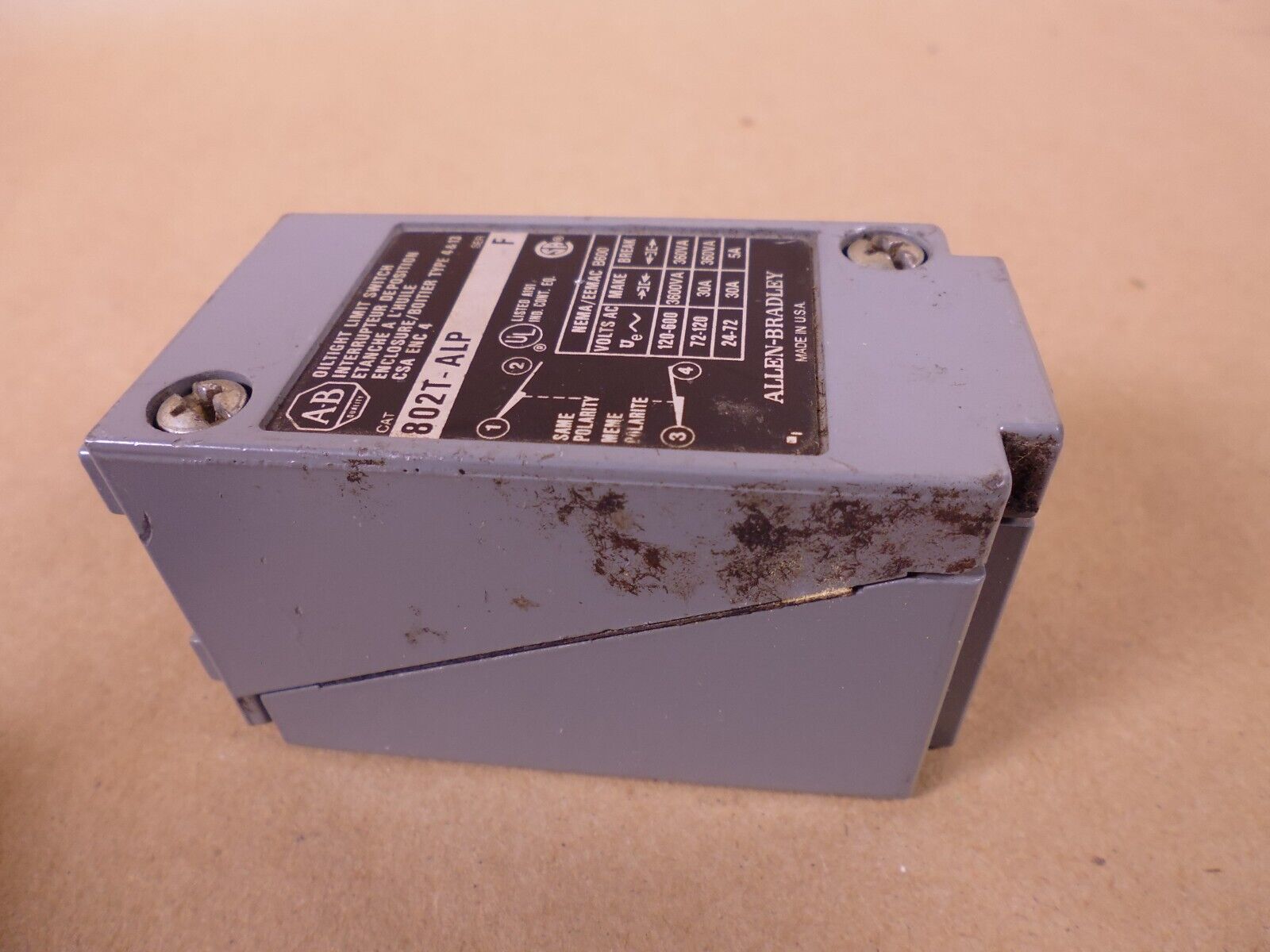 (Lot of 4) AB Allen-Bradley 802T-ALP Oiltight Limit Switch *BODY ONLY* | Industrial MRO Replacement Parts, Manufacturing Machine Parts &amp; Components, Heavy Equipment Parts Supplier