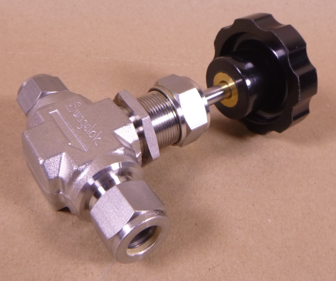 SS-18RS8-BKP-P Swagelok Needle Valve SS-18RS8 5000PSIG @ 100F | Industrial MRO Replacement Parts, Manufacturing Machine Parts &amp; Components, Heavy Equipment Parts Supplier