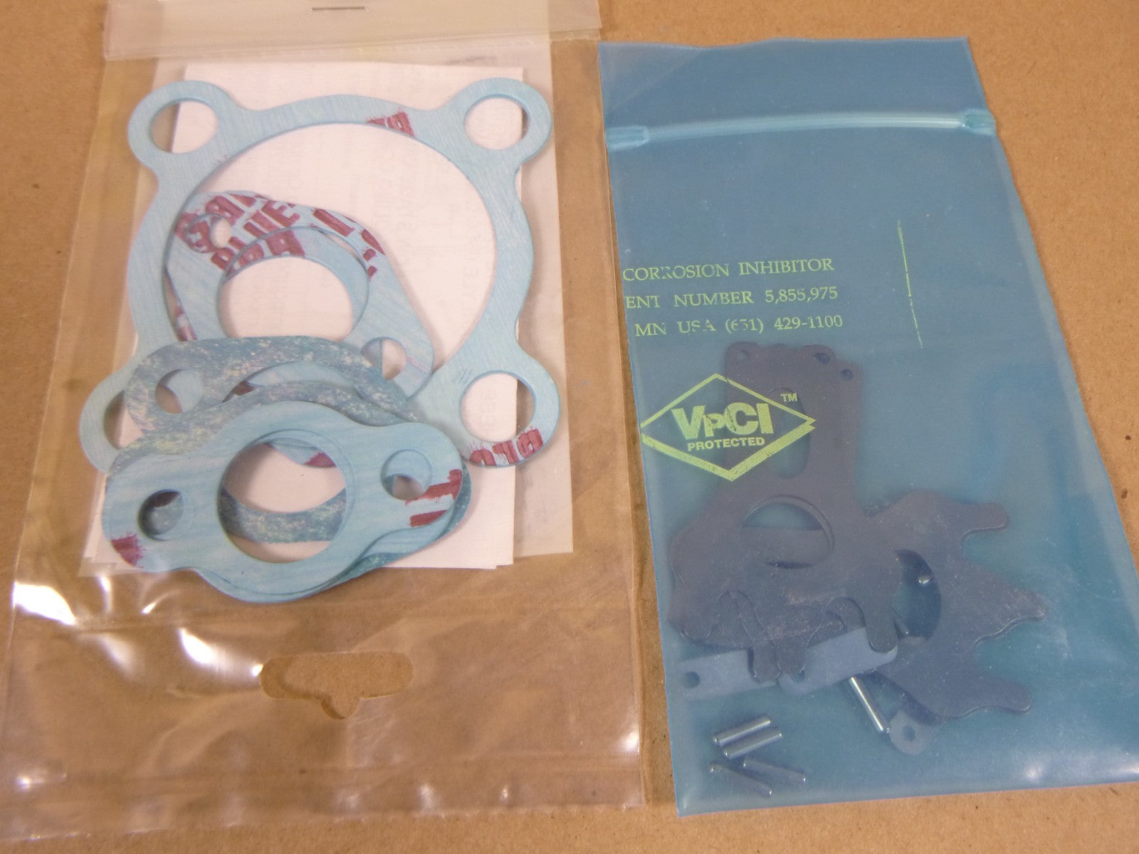Carlyle 06CY-660-002 06CC Compressor Retrofit Valve Plate Kit 06CY660002 *MISSING ONE GASKET* | Industrial MRO Replacement Parts, Manufacturing Machine Parts &amp; Components, Heavy Equipment Parts Supplier