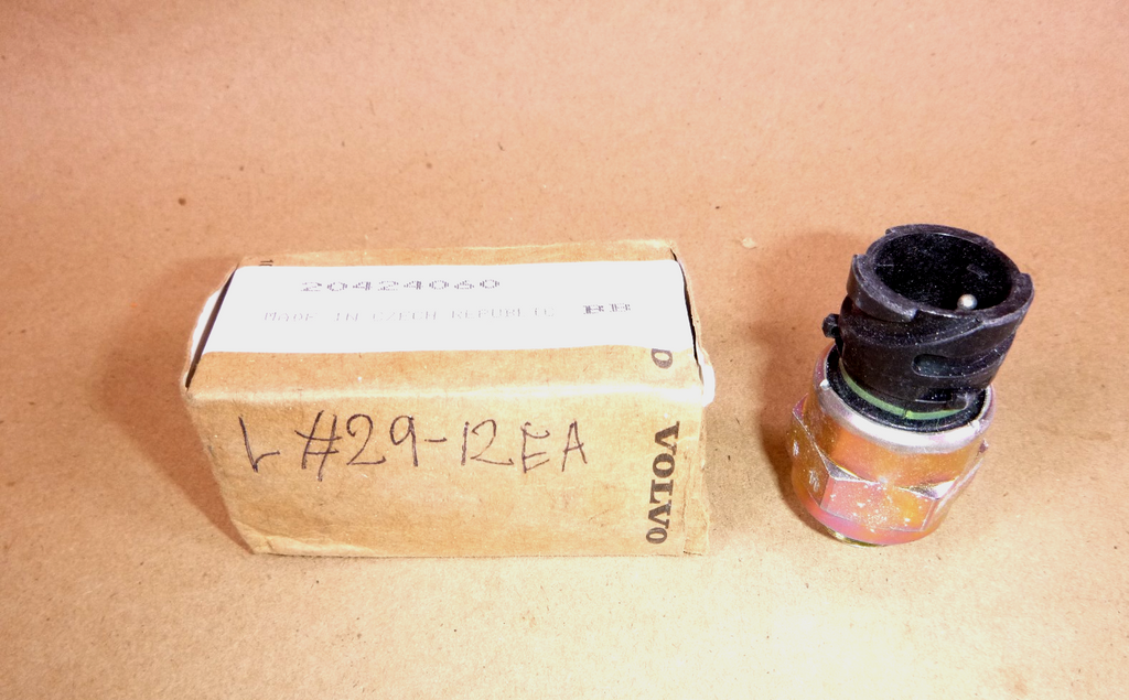 20424060 Genuine Volvo Pressure Switch / Sensor (USA Stock) | Replacement Truck Parts, Trailer Accessories, Automobile Supplies, Car Parts & Accessories