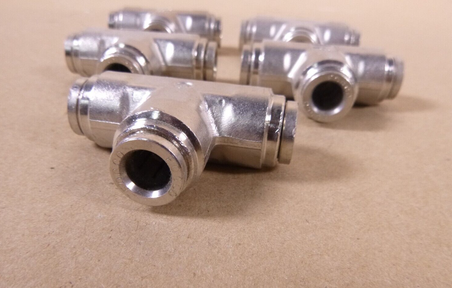 (Lot of 5) FOGCO Mist &amp; Fog Systems 3/8″ Slip Lok 3 Way Stainless Steel TEE | Industrial Replacement Nuts &amp; Bolts Distributor and Machinery Screws &amp; Fasteners Supply
