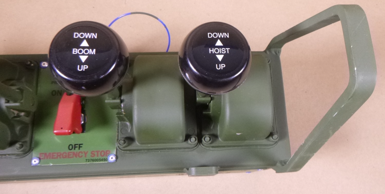 M1089 FMTV Wrecker Remote Switching Control Box , 6110-01-428-6142