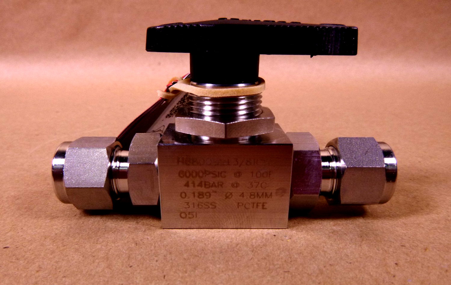 H6800SSL3/8ICSS HAM-LET 3 Piece 316 SS Ball Valve, 3/8" Let-Lok Tube Fitting | Industrial MRO Replacement Parts, Manufacturing Machine Parts &amp; Components, Heavy Equipment Parts Supplier