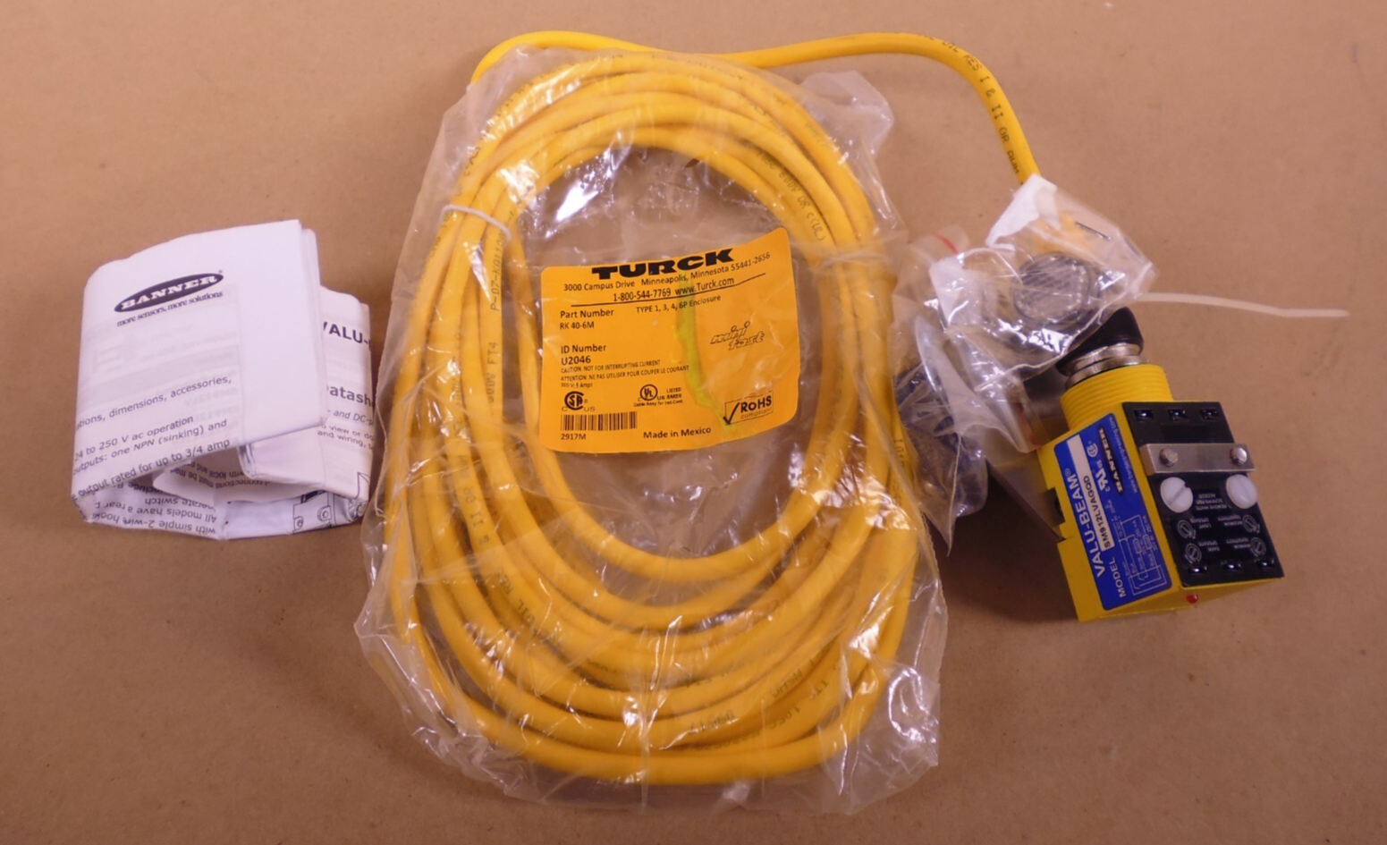 Banner Engineering SM912LVAGQD Valu-Beam Sensor w/ Turck RK 40-6M Cable | Electrical MRO Replacement Parts &amp; Components and Commercial Electrical Supplies Company