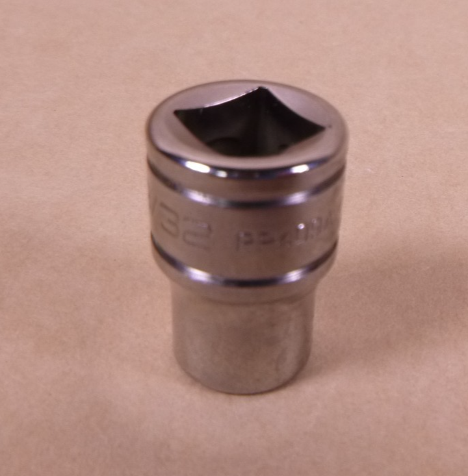 NEW Snap On 3/8" Drive SAE 9/32" Internal Pipe Plug Socket PP409A