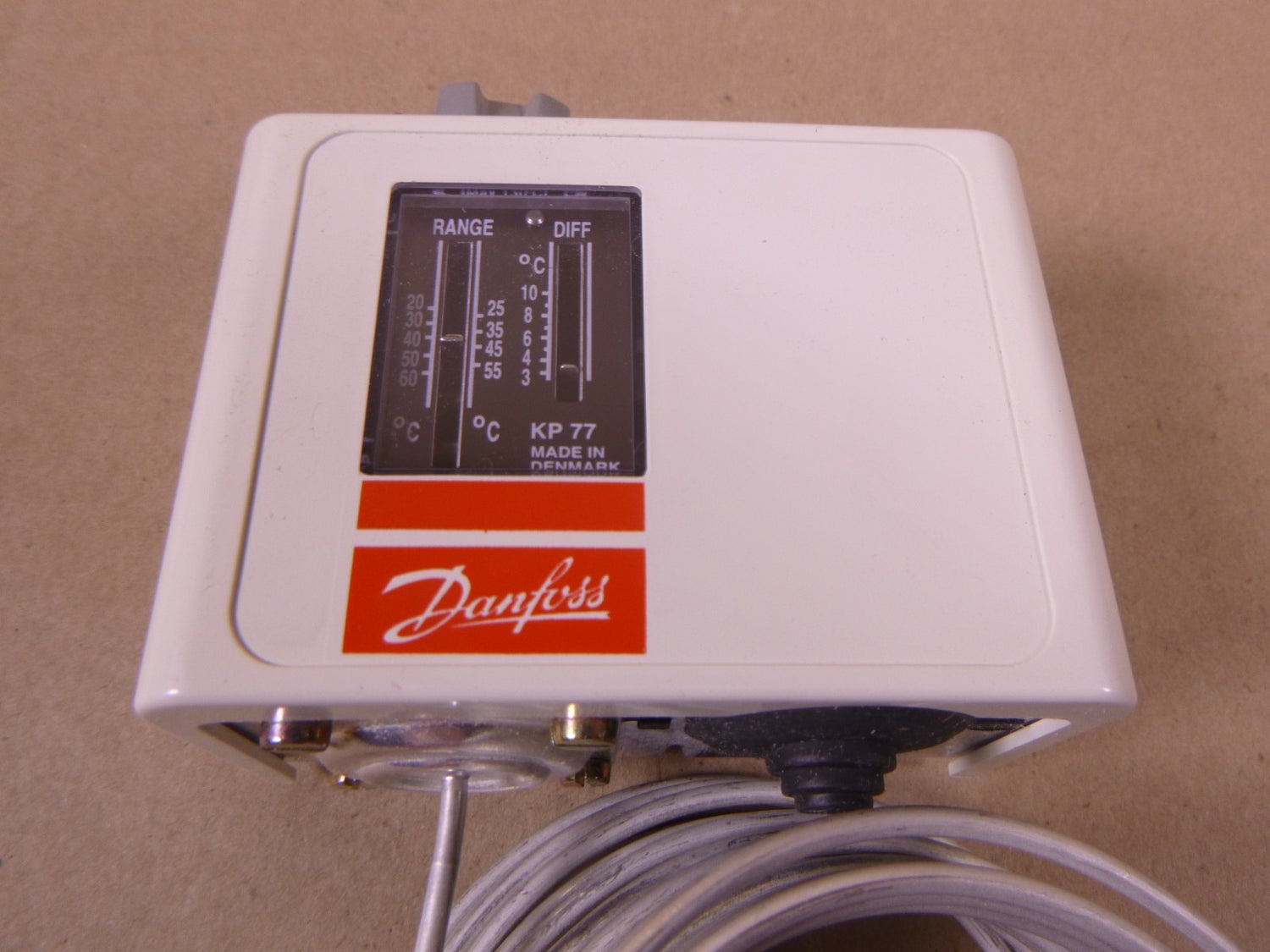 Danfoss 060L1168 Thermostat KP77 , +20 To +60 C Range, 3.5 To 10 Diff | Electrical MRO Replacement Parts &amp; Components and Commercial Electrical Supplies Company