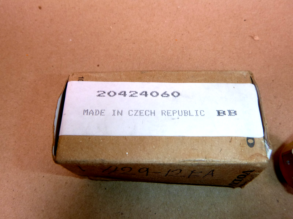 20424060 Genuine Volvo Pressure Switch / Sensor (USA Stock) | Replacement Truck Parts, Trailer Accessories, Automobile Supplies, Car Parts & Accessories