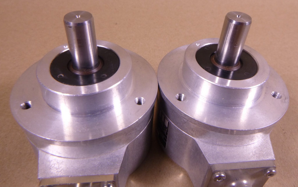 *Untested* (2x) Heidenhain ROQ 425 2048 5XS08-C4 Rotary Encoder, 683 640-06 | Industrial Electric Motors, Pumps & Parts