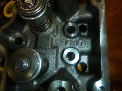 USGI New M998 Humvee 6.5L Genuine GM Cylinder Head 10163726, 2815-01-411-2137