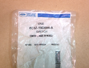 Genuine OEM Ford 8C3Z-19D594A, YH-1706, 8CT3-19D594AA A/C Pressure Switch | Replacement Truck Parts, Trailer Accessories, Automobile Supplies, Car Parts & Accessories