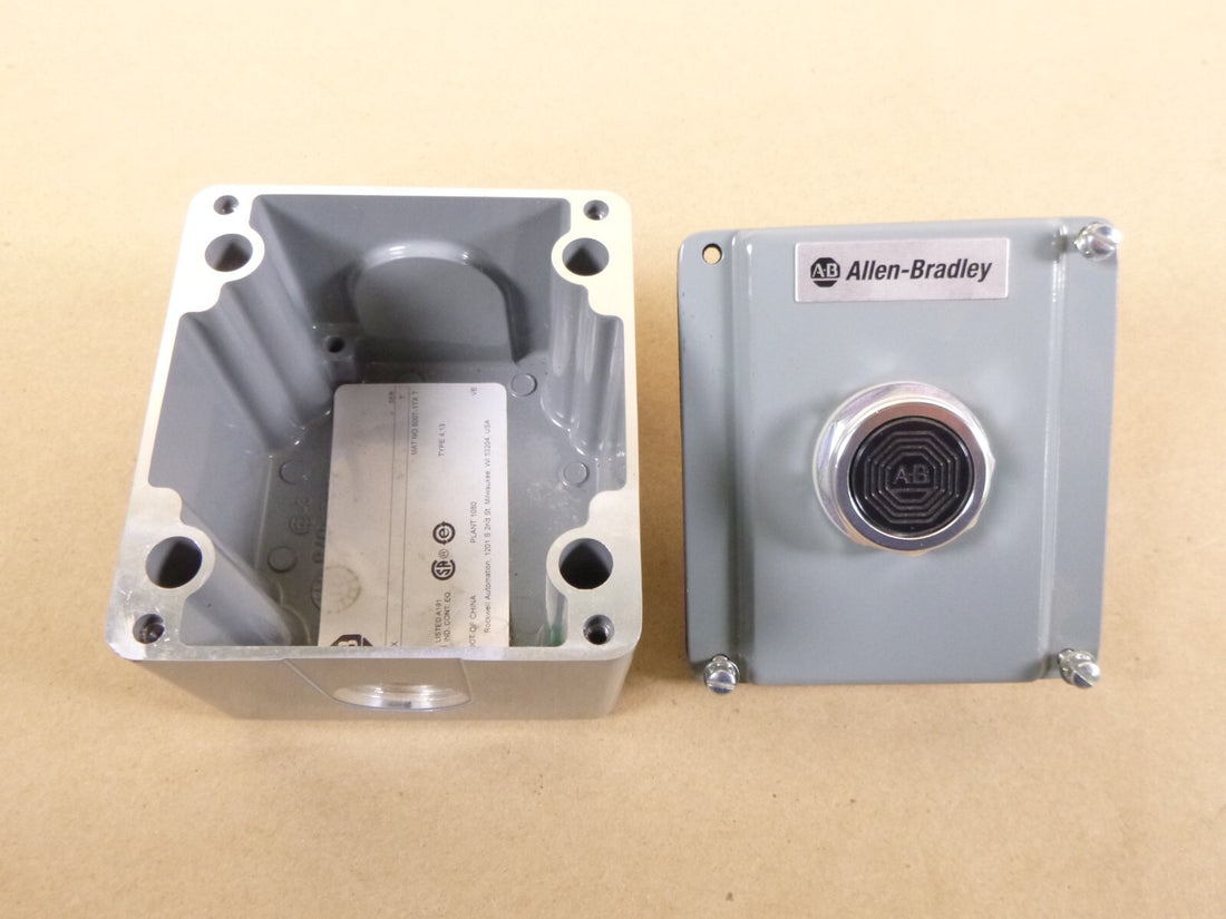 ALLEN BRADLEY 800T-1TX PUSHBUTTON STATION W/ BLACK 800Y-XA BUTTON | Electrical MRO Replacement Parts &amp; Components and Commercial Electrical Supplies Company
