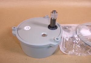 New Vacuum Gauge Compound Weksler 30″ hg – 15″ psi 4 1/2″ Dial, 1/4 NPT