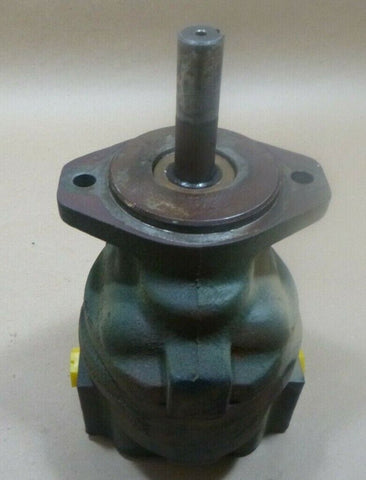 HYDRAULIC MOTOR M977 SERIES HEMTT 1510KA6A1FB, 4320-01-147-8013 (FOR PARTS)