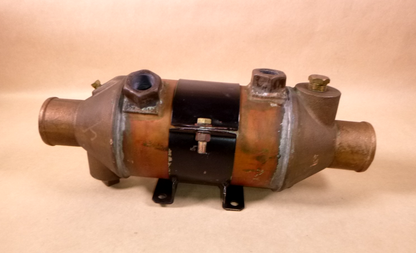 23525273 Detroit Diesel Marine Gear Oil Cooler W/ Mounting Bracket New Old Stock