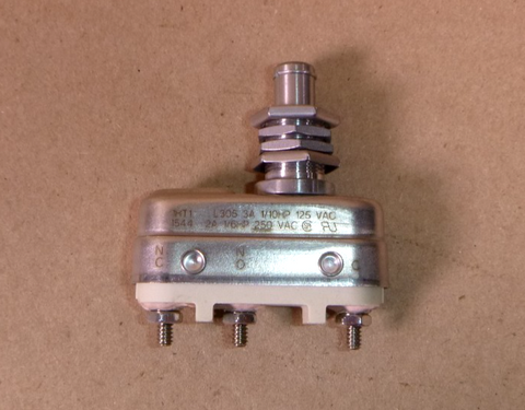 Honeywell 1HT1 Snap Action Switch, NO/NC, SPDT, Plunger, Screw, 3A at 250VAC | Electrical MRO Replacement Parts & Components and Commercial Electrical Supplies Company