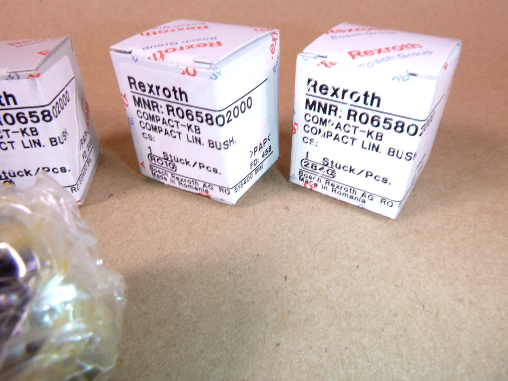 R065802000 Rexroth Linear Bearing 20 x 28 x 30mm (Lot of 4)