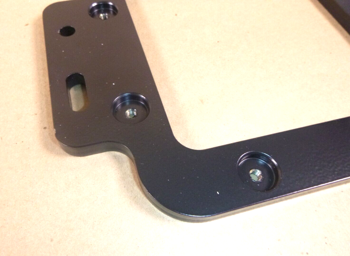 New Mounting Bracket For Trimble SNR430 / SNR434 Radio Mount Bracket