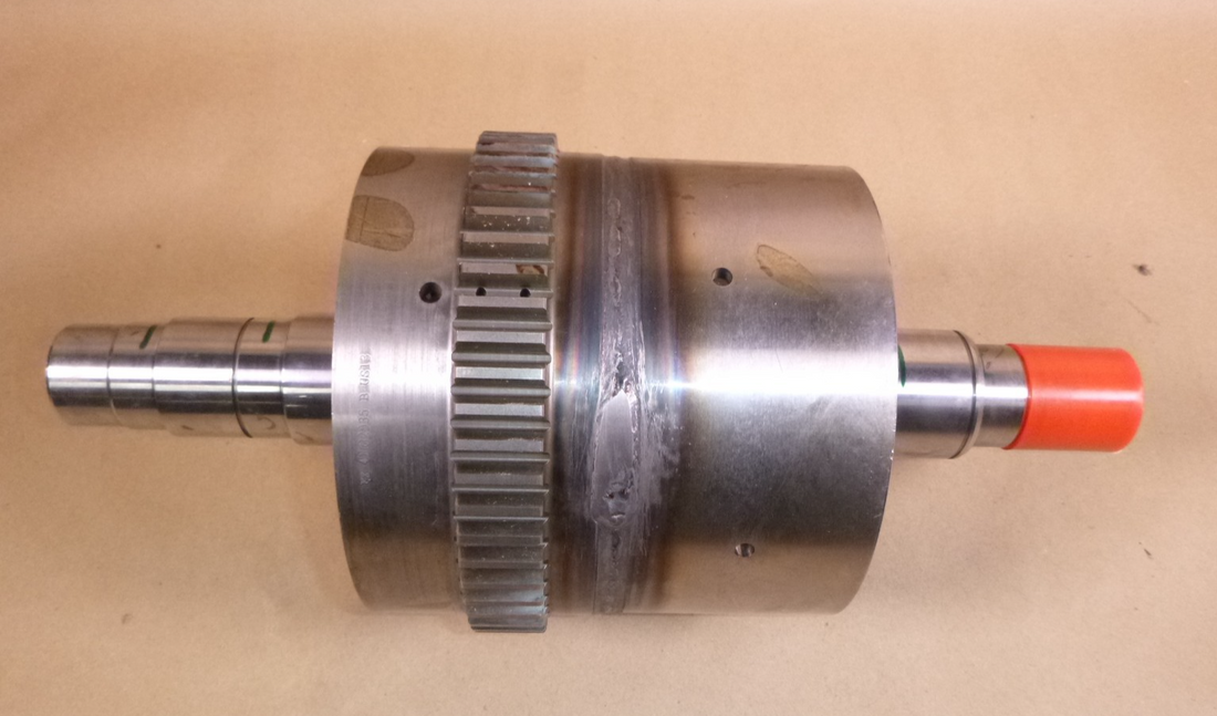 Genuine OEM John Deere Pinion Shaft - 40A2216 | Industrial Tractor Parts Supplier and Surplus Tractor Parts &amp; Accessories