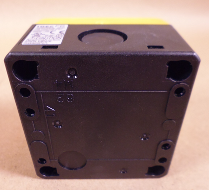 IDEC FB1W-HW4B-Y202-R Emergency Stop Switch Push-Pull | Electrical MRO Replacement Parts &amp; Components and Commercial Electrical Supplies Company
