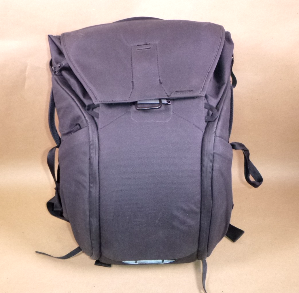 USED Peak Design Everyday Backpack 20L Black Camera Laptop Travel Bag - Very Clean | Industrial MRO Tools and Replacement Industrial Equipment Components
