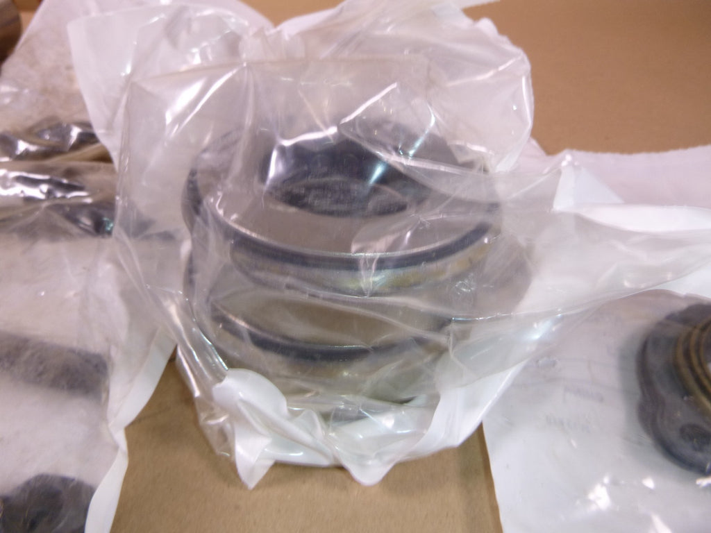 R201315 Genuine OEM Rockwell Meritor King Pin Kit KIT1315, FAK4570 | Replacement Truck Parts, Trailer Accessories, Automobile Supplies, Car Parts & Accessories