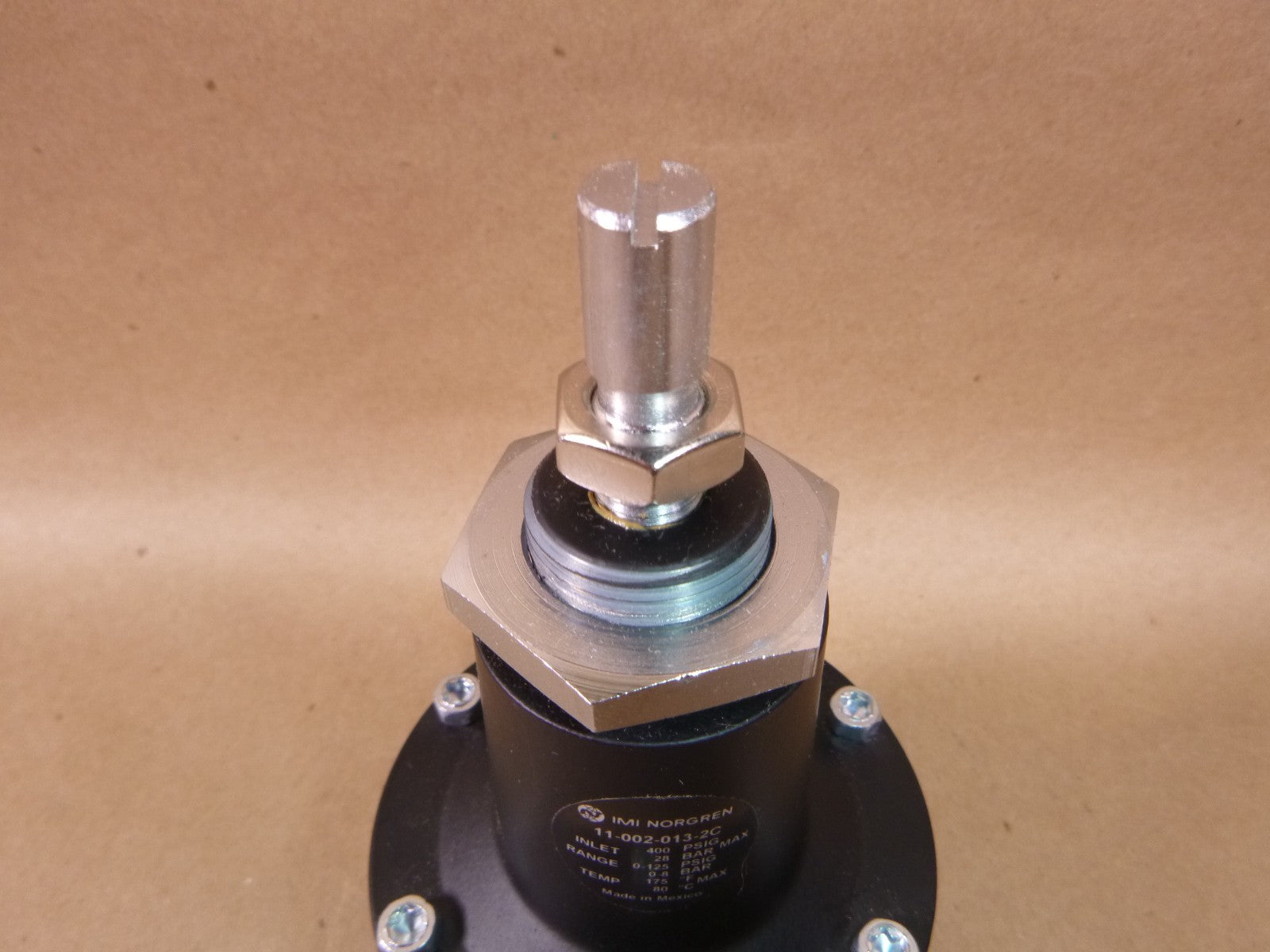NORGREN Precision Pressure Regulator 1/4" PTF Ports 11-002-013 -2C 400PSIG 28BAR | Industrial MRO Replacement Parts, Manufacturing Machine Parts &amp; Components, Heavy Equipment Parts Supplier