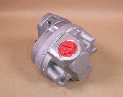 26006-RZC Danfoss Series 26 Aluminum Gear Pump 2-Bolt SAE A Mount | Industrial Electric Motors, Pumps &amp; Parts