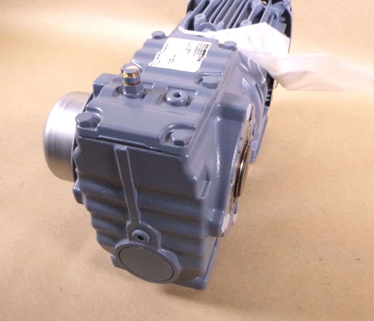 SEW-EURODRIVE SA47/T DRS71S4 Hollow Shaft Gear Motor 1/2 Hp .37 Kw 60 Hz. 3 Ph. | Industrial Electric Motors, Pumps &amp; Parts