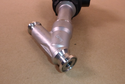 J4SSG16U4 Omal 2/2-Way Pneumatic SS Angle Seat Valve 1/2" Clamp Conn 16 bar | Industrial MRO Replacement Parts, Manufacturing Machine Parts &amp; Components, Heavy Equipment Parts Supplier