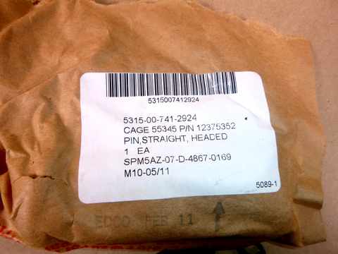 M939 Military Trucks 1" x 3-1/2" Tow Arm Shackle Pin 12375352, 5315-00-741-2924 | Genuine M35 Military Truck Parts and M939 Cargo Truck Surplus Parts