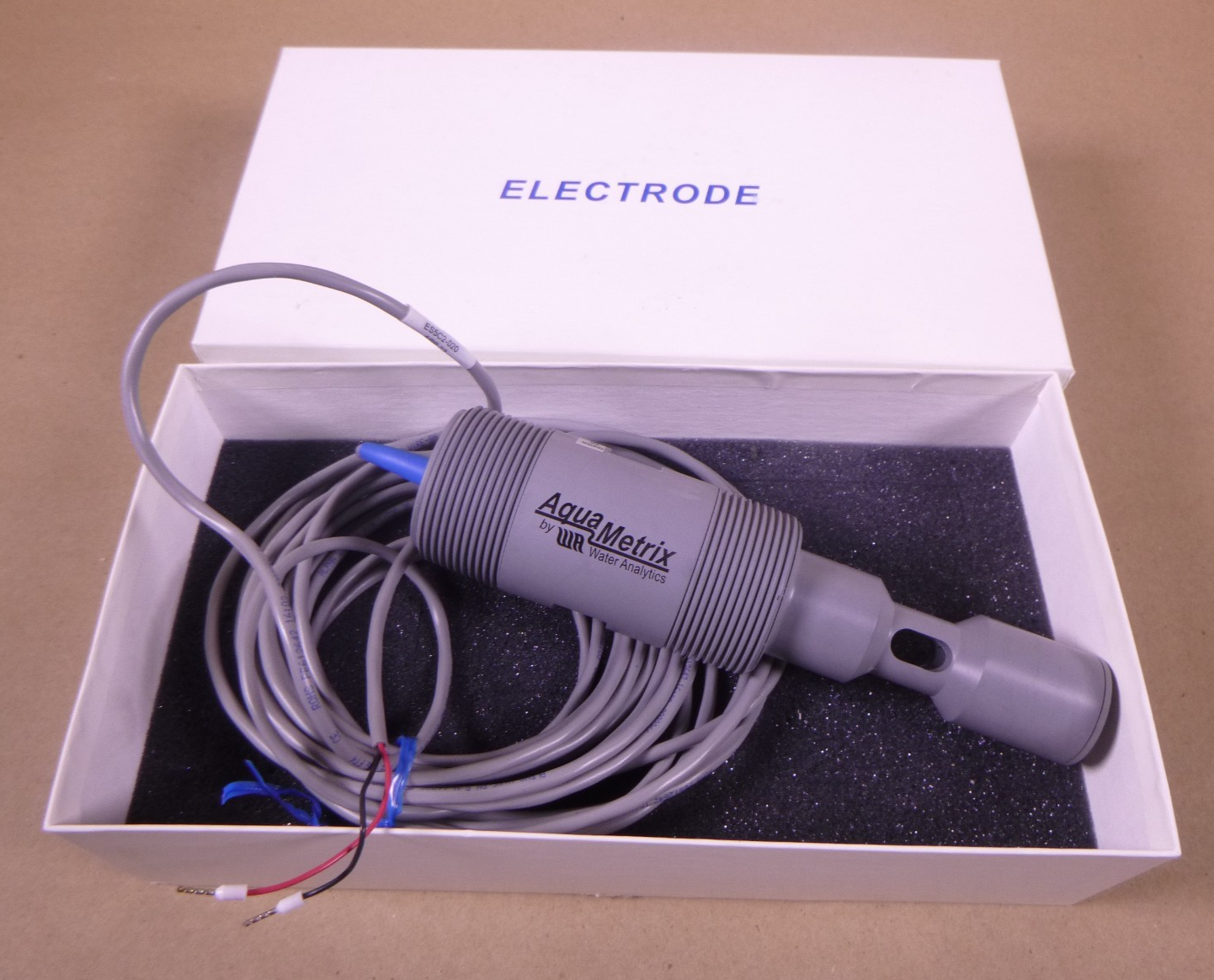 USED AquaMetrix ES5C2-020 ES-5 Series Conductivity Sensor Water Analytics | Electrical MRO Replacement Parts &amp; Components and Commercial Electrical Supplies Company