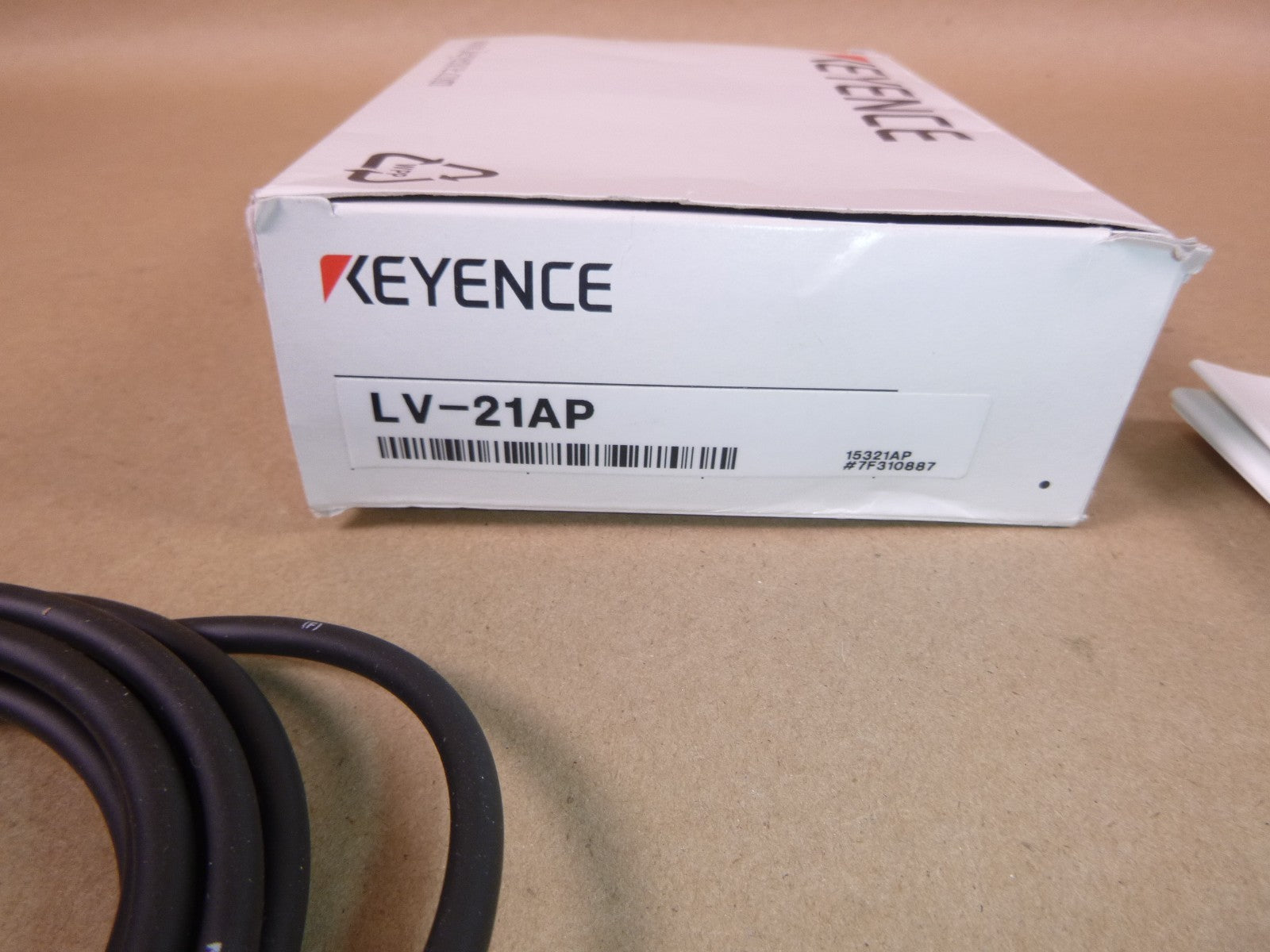 Keyence LV-21AP Digital Laser Sensor Amplifier Unit 12-24V DC LV21AP | Electrical MRO Replacement Parts &amp; Components and Commercial Electrical Supplies Company