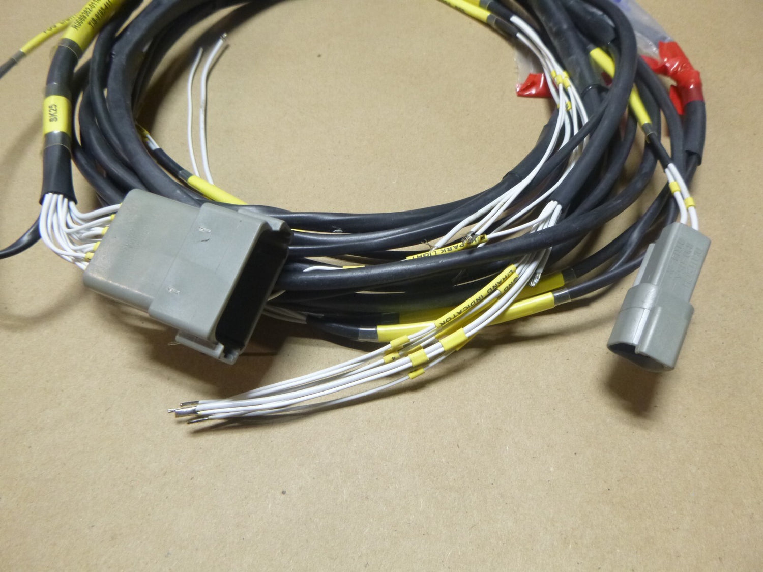 Denel OMC Vehicle Tail Light Wiring Harness R0069362-0114, 6150-01-583-5856 | Replacement Truck Parts, Trailer Accessories, Automobile Supplies, Car Parts &amp; Accessories