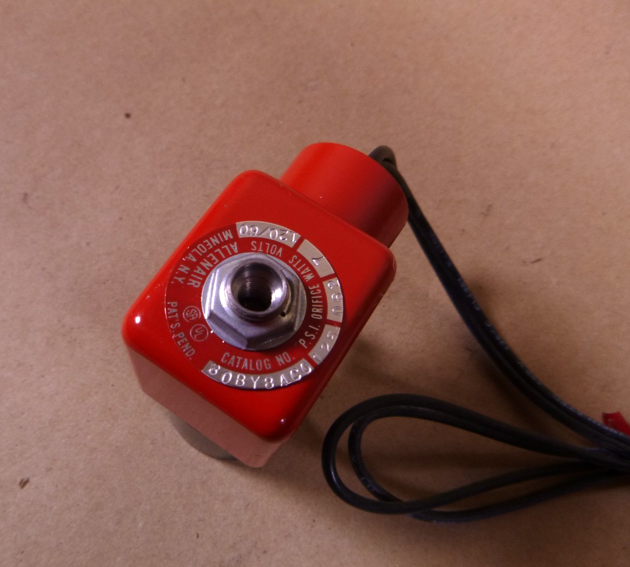 30BY8A Allenair 3-Way 120Volt 7Watt 125Psi N.O. Solenoid Valve 1/8 NPT Ports | Electrical MRO Replacement Parts &amp; Components and Commercial Electrical Supplies Company