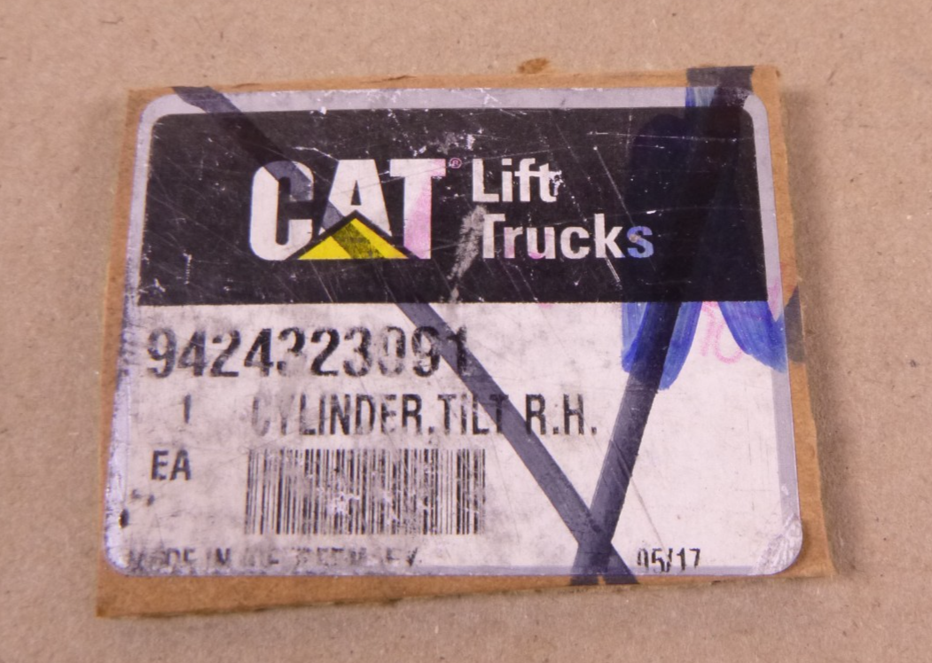 OEM CAT Caterpillar 9424323091 Right Hand Tilt Cylinder EC25KE Weber 94243-23091 | Industrial Tractor Parts Supplier and Surplus Tractor Parts &amp; Accessories