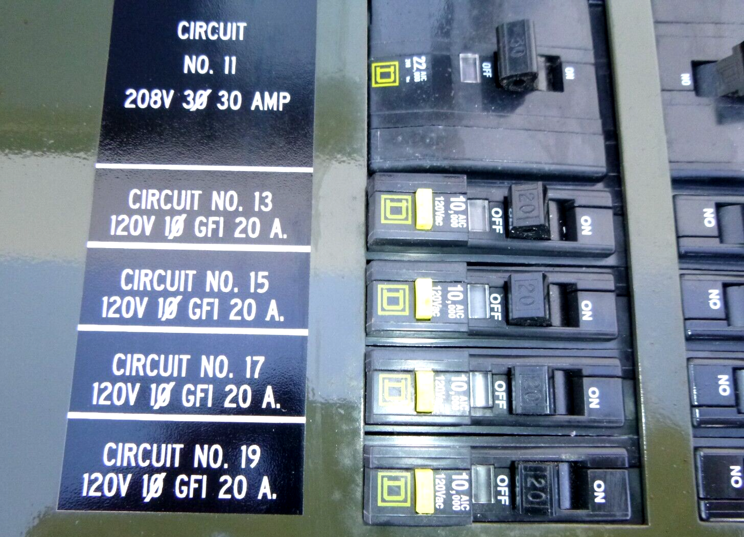150KW Portable Power Distribution Panel 30 KVA Spider Box 225 Max Output 3 &amp; 1Ph | Electrical MRO Replacement Parts &amp; Components and Commercial Electrical Supplies Company