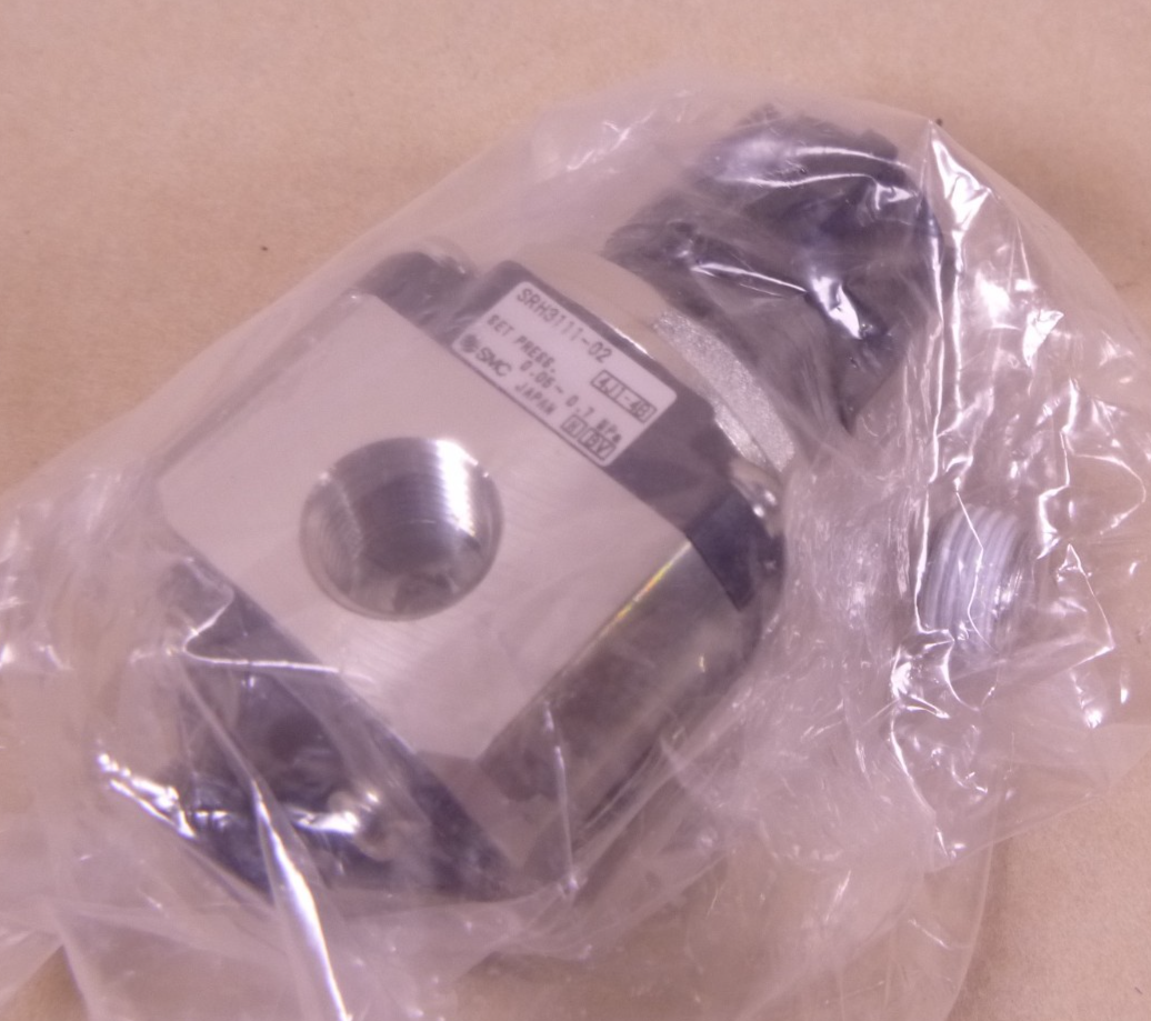 SMC SRH3111-02 Pressure Control Valve Regulator , SRH Series , 0.05-0.7MPa