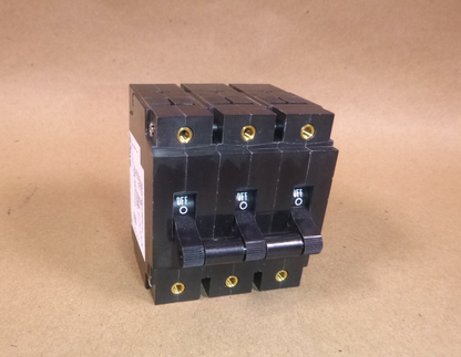 AM3R-D3-LC07D-A-50-3 EATON HEINEMANN Circuit Breaker 50 Amp 3 Pole 250 Vac
