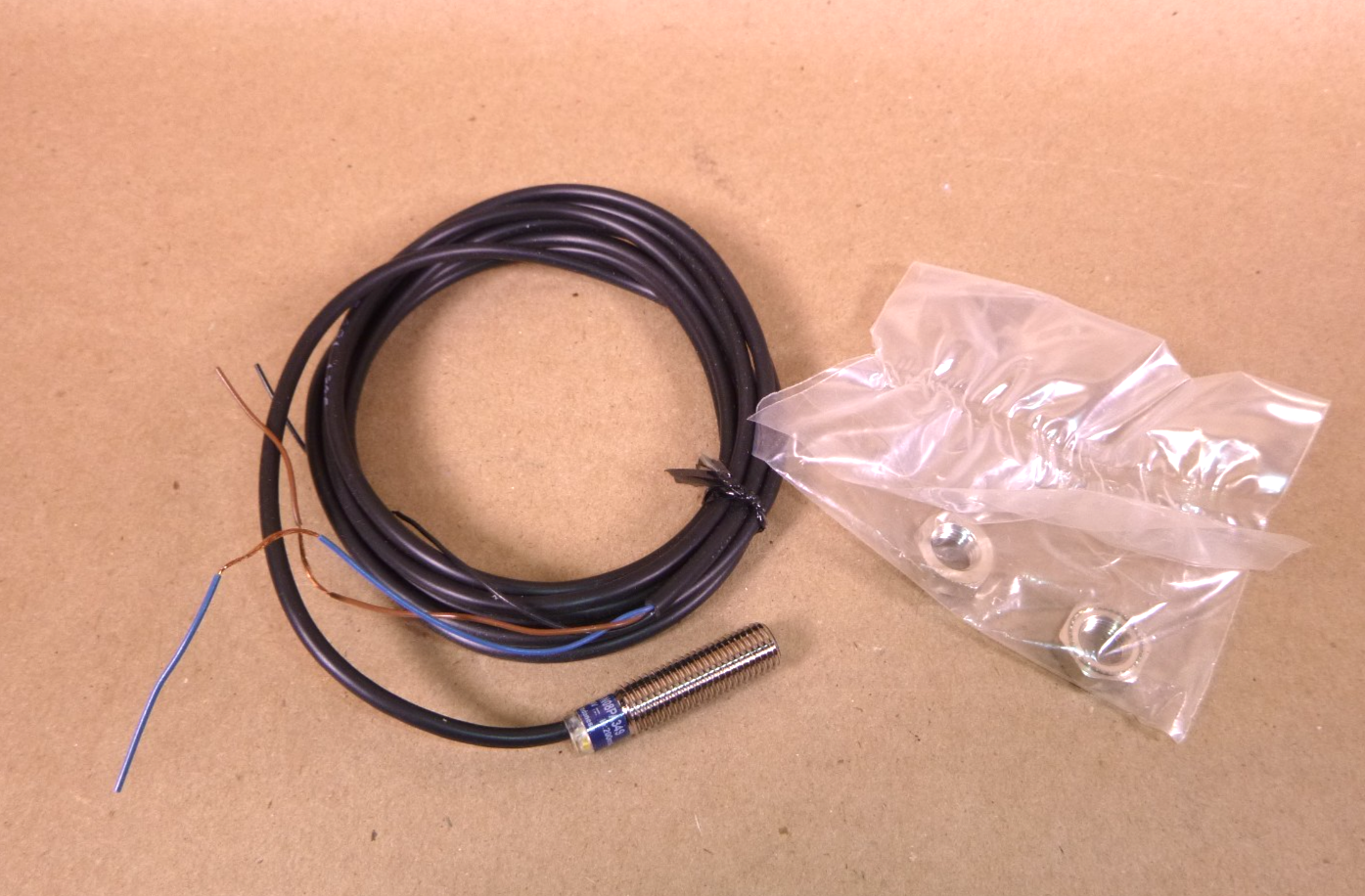 XS1N08PA349 Telemecanique Inductive Proximity Sensor 24 Vdc | Electrical MRO Replacement Parts &amp; Components and Commercial Electrical Supplies Company