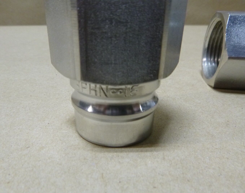 2x SNAP-TITE SS Quick Release Coupling Nipple w/o Valve 1" Female SPHN-16-16F | Industrial Replacement Nuts & Bolts Distributor and Machinery Screws & Fasteners Supply