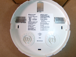 NEW HONEYWELL NOTIFIER FSP-851R PHOTOELECTRIC SMOKE DETECTOR FREE SHIPPING