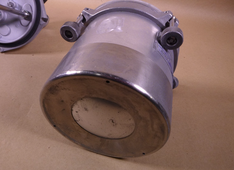 Binks SG2 Plus Pressure Cup Model 80-651 With Gast Rotary Agitator 2 Quart | Industrial MRO Tools and Replacement Industrial Equipment Components