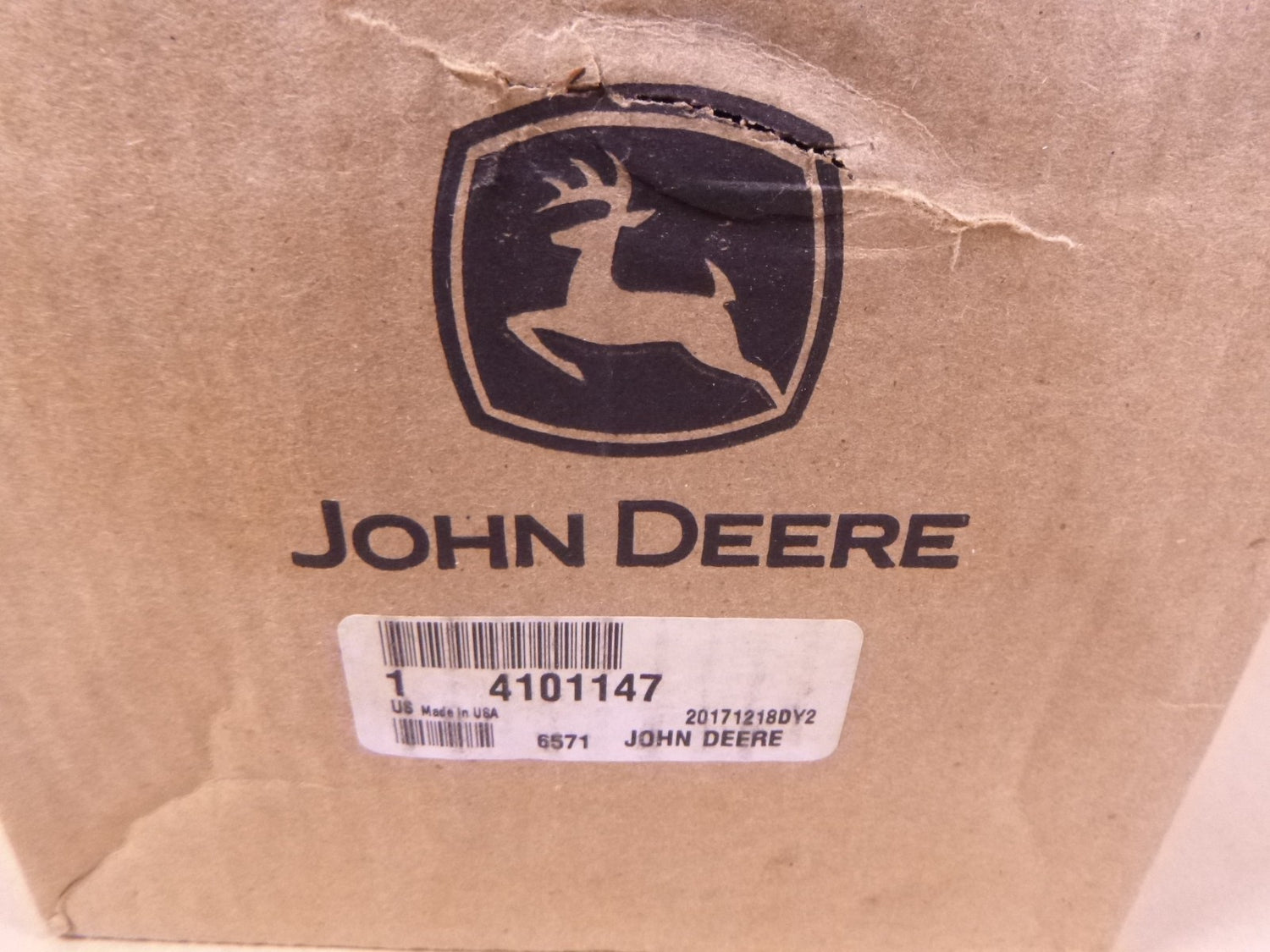 OEM John Deere 4101147 Adapter Fitting For 2000 Transmission