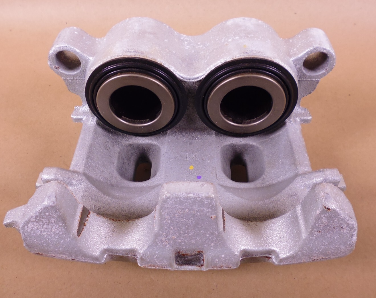 Ford OEM NOS 5C3Z-2B121-BA Driver Side Brake Caliper 2005-2016 Ford F-450 | Replacement Truck Parts, Trailer Accessories, Automobile Supplies, Car Parts &amp; Accessories