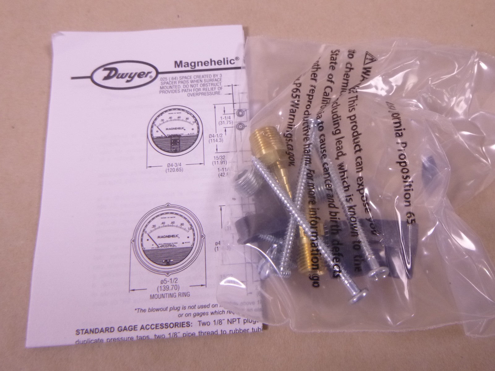 DWYER 2000-0AV Pressure Gauge, 0 to 0.5 In H2O , 102043-10 , 3T064