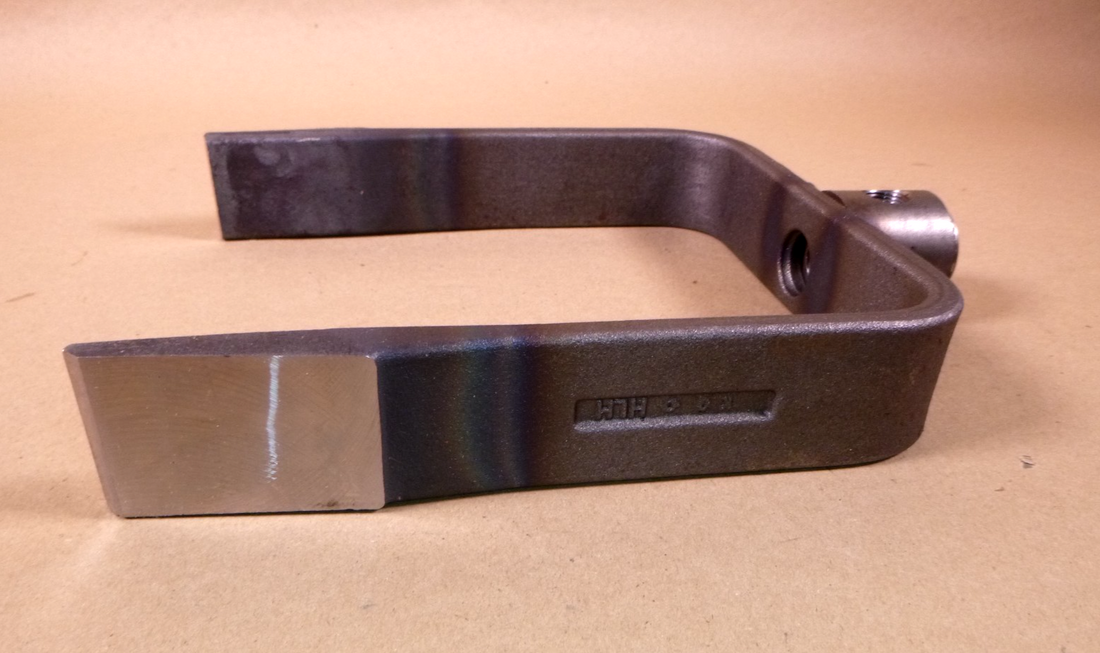 XA-07295 SAF Holland Fifth / 5th Wheel Top Plate Yoke | Replacement Truck Parts, Trailer Accessories, Automobile Supplies, Car Parts &amp; Accessories