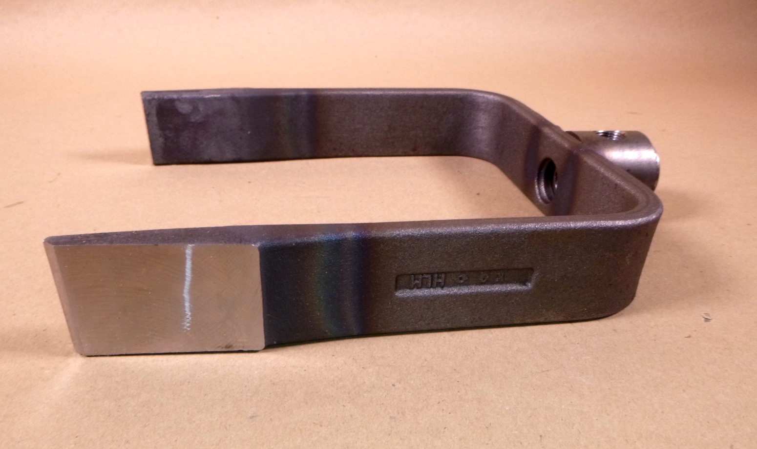 XA-07295 SAF Holland Fifth / 5th Wheel Top Plate Yoke | Replacement Truck Parts, Trailer Accessories, Automobile Supplies, Car Parts &amp; Accessories