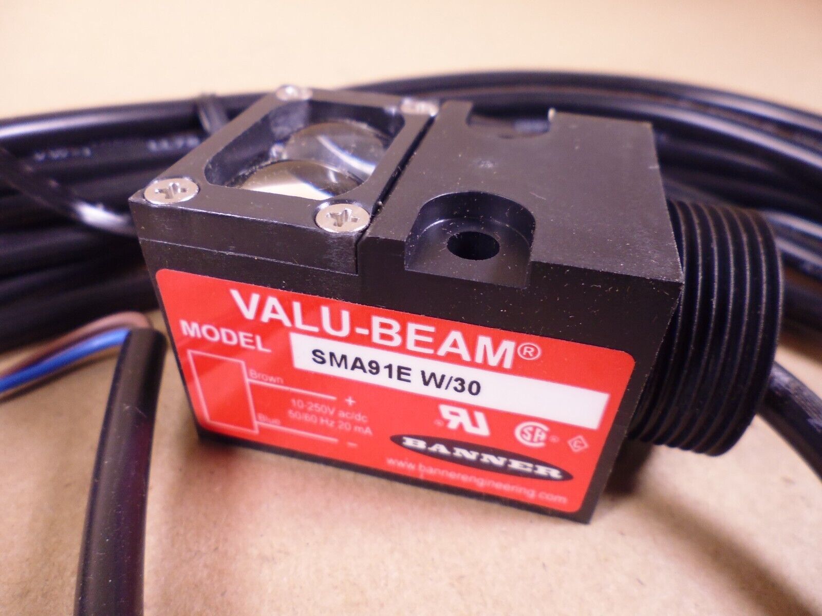 NEW Banner 25947 Photoelectric Sensor SMA91E W/30 / SMA91EW30 VALU-BEAM | Electrical MRO Replacement Parts &amp; Components and Commercial Electrical Supplies Company